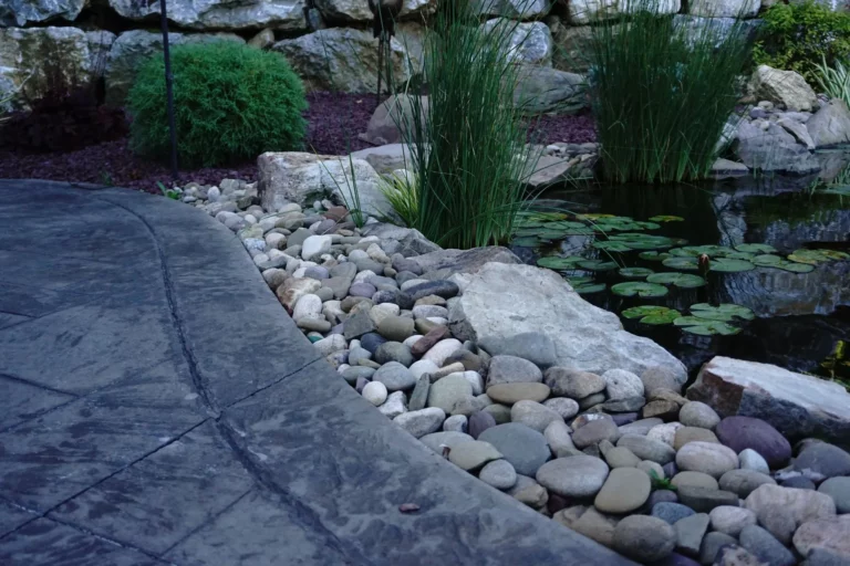 Allegheny 1-3" Decorative River Stone
