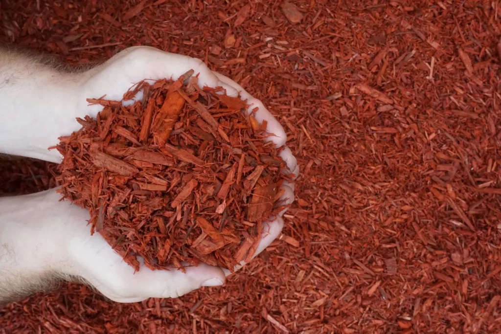 Bulk Country Red Mulch for sale near me in Lebanon PA.