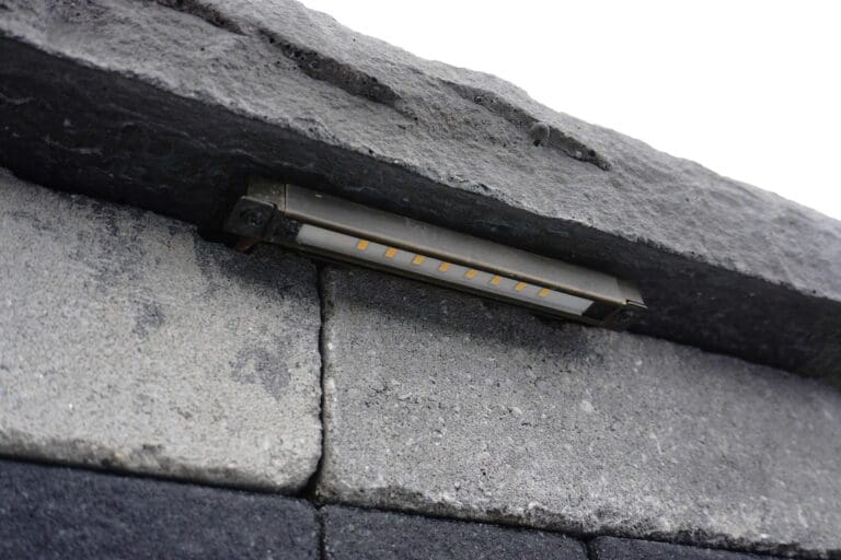 Alliance SL75 LED Strip light Bronze