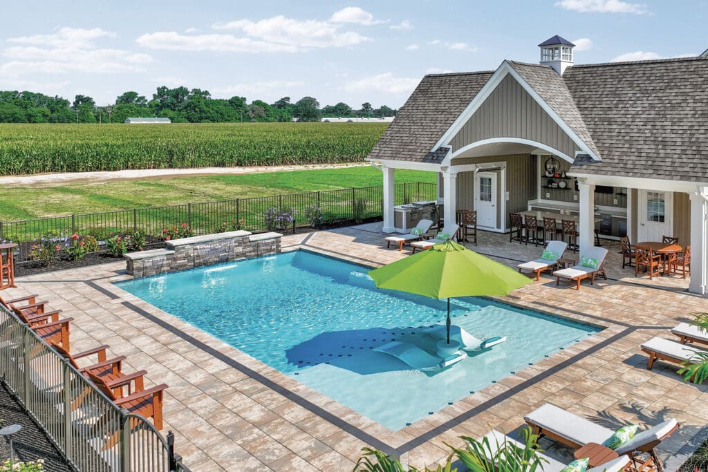 Alpine Contemporary 16 x 24 by Nicolock in Chesapeak Blend